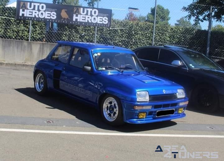 The Big Car Show
Imagen del reportaje de la revista Tuning Area4tuners.es, de la concentración de coches Tuning del año 2022 en Bugatti Circuit Lemans, Francia