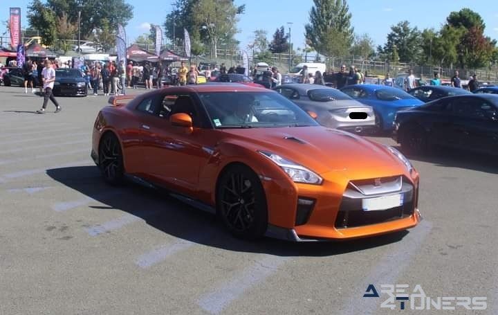 The Big Car Show
Imagen del reportaje de la revista Tuning Area4tuners.es, de la concentración de coches Tuning del año 2022 en Bugatti Circuit Lemans, Francia