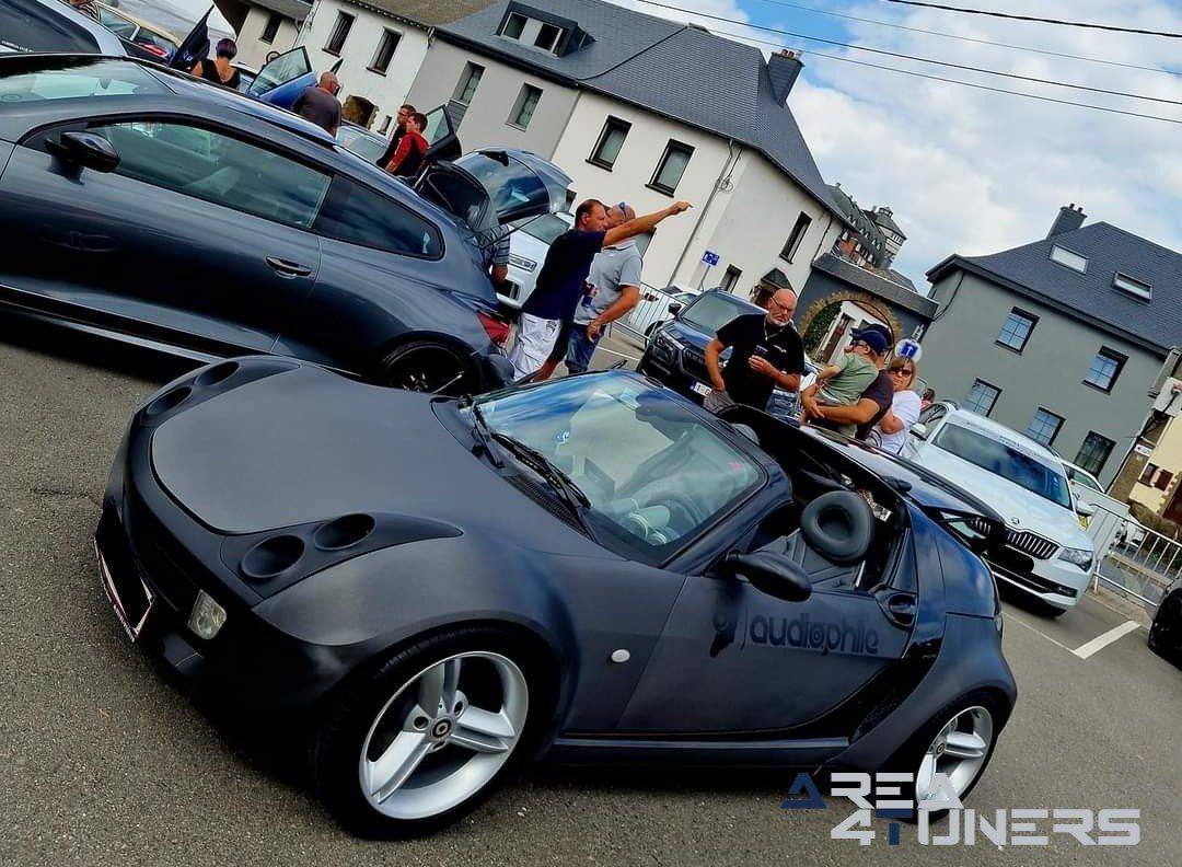 Black Storm Tuning 18th
Imagen del reportaje de la revista Tuning Area4tuners.es, de la concentración de coches Tuning del año 2022 en Aujourd'hui Demain, Francia