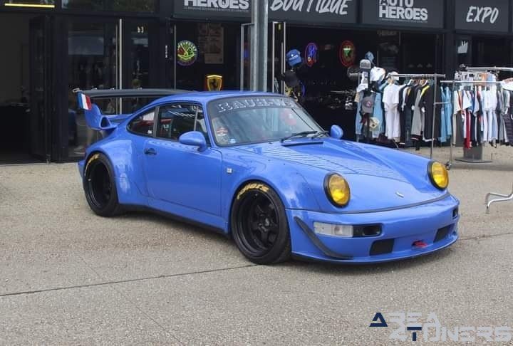 The Big Car Show
Imagen del reportaje de la revista Tuning Area4tuners.es, de la concentración de coches Tuning del año 2022 en Bugatti Circuit Lemans, Francia