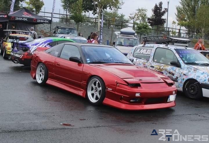 The Big Car Show
Imagen del reportaje de la revista Tuning Area4tuners.es, de la concentración de coches Tuning del año 2022 en Bugatti Circuit Lemans, Francia