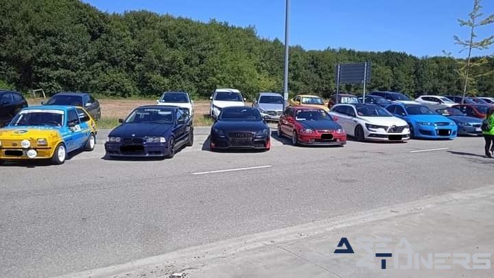 1er Galicia Expo And Show Nigrán
Imagen del reportaje de la revista Tuning Area4tuners.es, de la concentración de coches Tuning del año 202 en Nigrán, Pontevedra, España