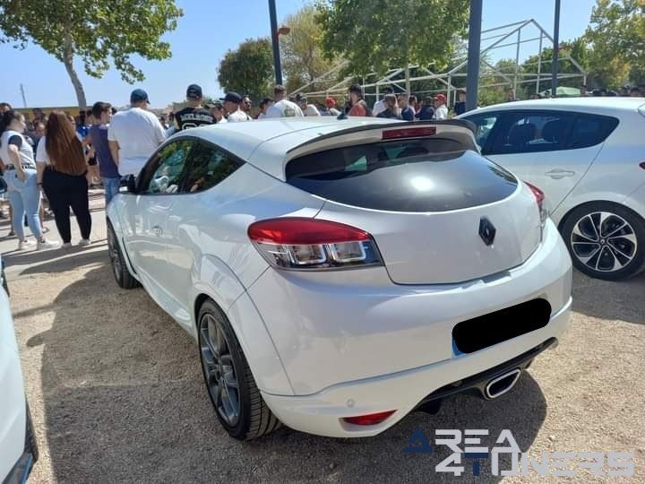 South Fest Motor
Imagen del reportaje de la revista Tuning Area4tuners.es, de la concentración de coches Tuning del año 202 en Huètor Tajar, Granada, España
