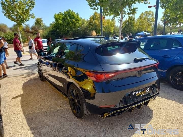 South Fest Motor
Imagen del reportaje de la revista Tuning Area4tuners.es, de la concentración de coches Tuning del año 202 en Huètor Tajar, Granada, España