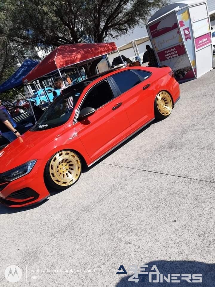 8º Festtag
Imagen del reportaje de la revista Tuning Area4tuners.es, de la concentración de coches Tuning del año 2022 en Guanajuato, Celaya, México