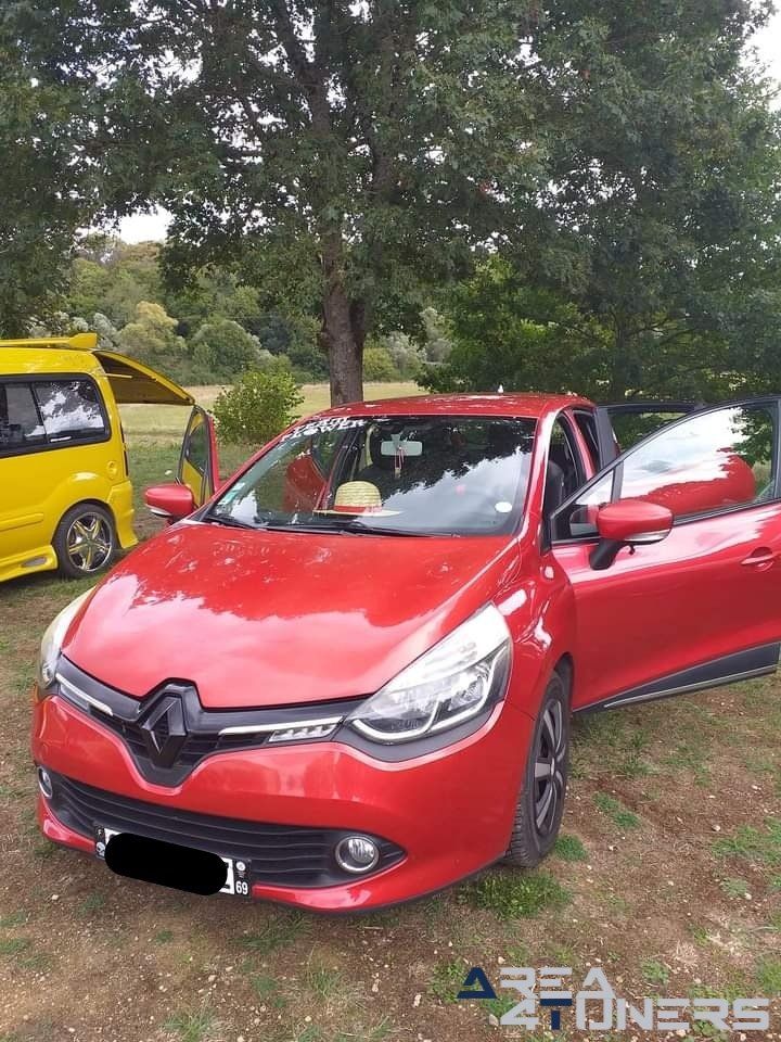 Rassemblent S.O.I.A.N.
Imagen del reportaje de la revista Tuning Area4tuners.es, de la concentración de coches Tuning del año 2022 en Moiniville, Francia