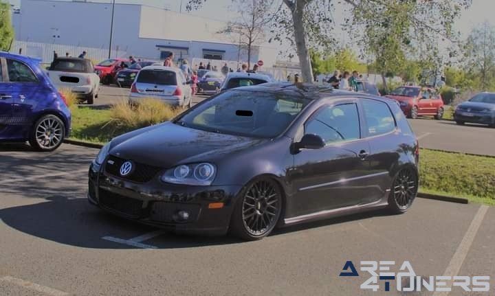 Rasso Association Handy Dreams
Imagen del reportaje de la revista Tuning Area4tuners.es, de la concentración de coches Tuning del año 2022 en Fleury Les Aubrais, Francia