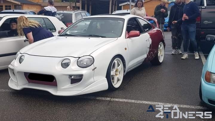 United Projects Car Addiction
Imagen del reportaje de la revista Tuning Area4tuners.es, de la concentración de coches Tuning del año 2022 en Brujas, Bélgica