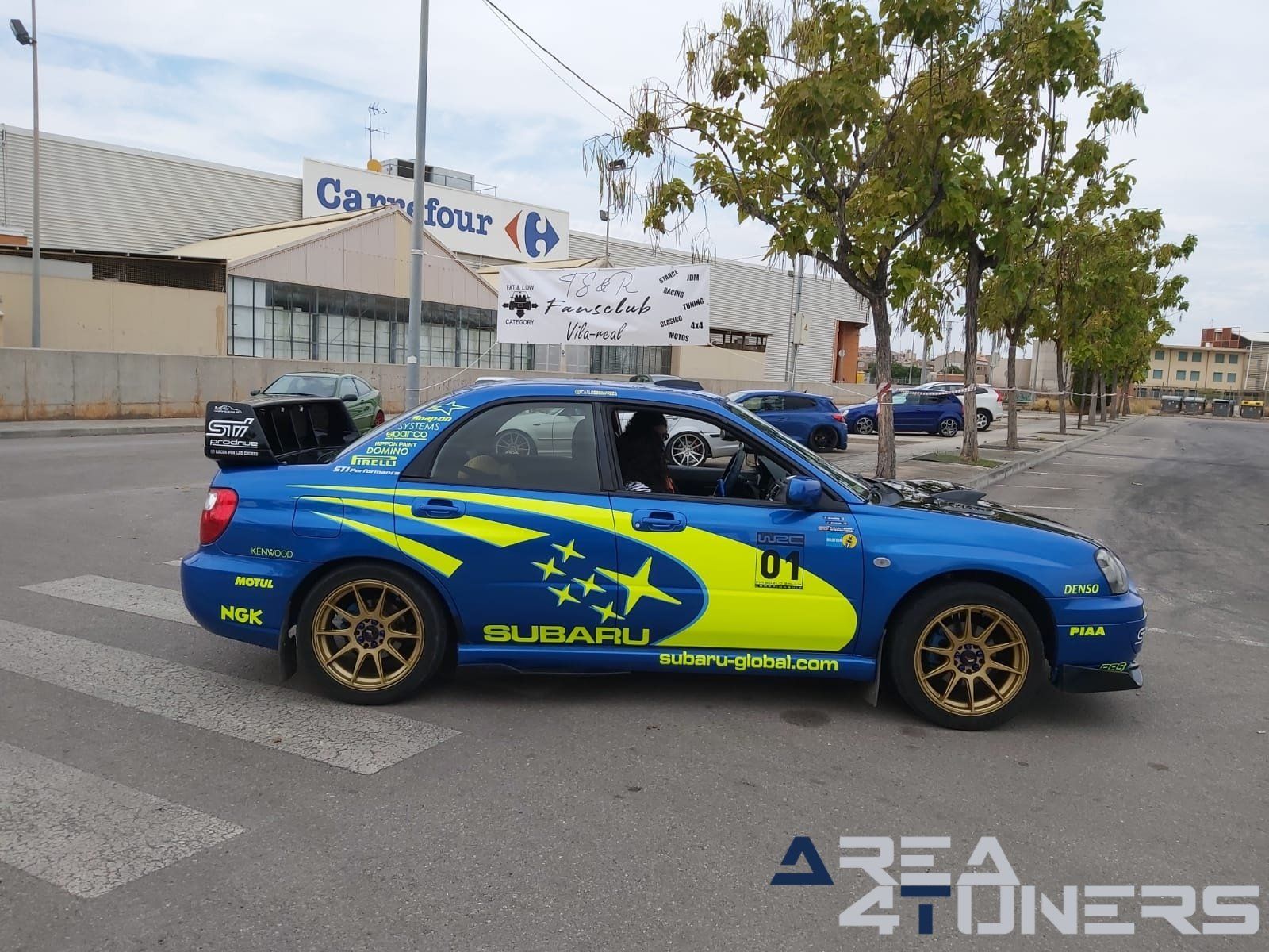 1er Motor Show Vila-Real
Imagen del reportaje de la revista Tuning Area4tuners.es, de la concentración de coches Tuning del año 2022 en Villarreal, Castellón, España