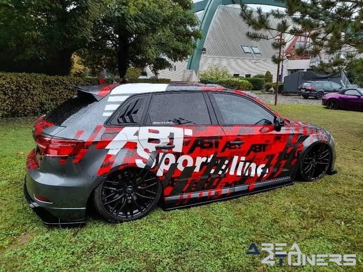 Cristal Car Concept And Suippes
Imagen del reportaje de la revista Tuning Area4tuners.es, de la concentración de coches Tuning del año 2022 en Champagne Ardenne, Francia