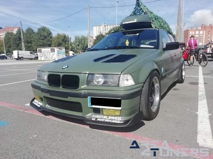 6a Concentración New Cars Style
Imagen del reportaje de la revista Tuning Area4tuners.es, de la concentración de coches Tuning del año 2022 en Barakaldo, Vizcaya, España