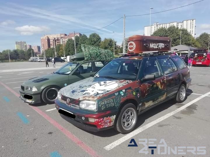 2º Expo Hardest Racing Tuning
Imagen del reportaje de la revista Tuning Area4tuners.es, de la concentración de coches Tuning del año 202 en Abarán, Murcia, España