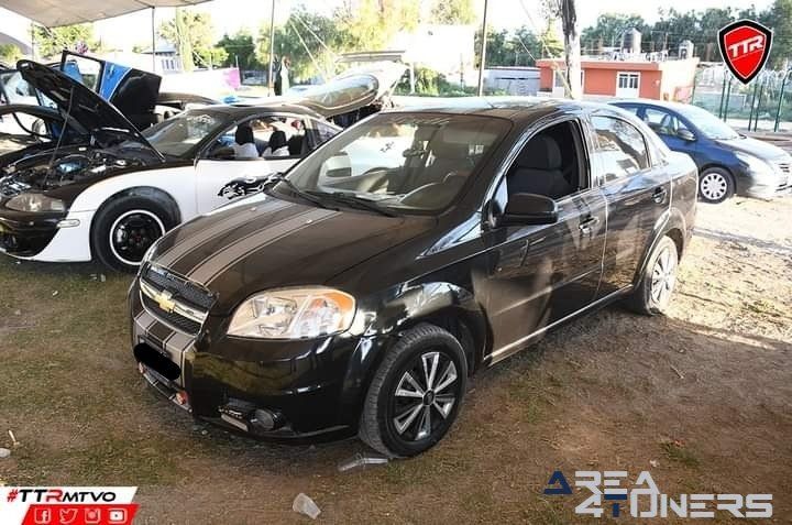 Tardeada Tuning Los Jefes
Imagen del reportaje de la revista Tuning Area4tuners.es, de la concentración de coches Tuning del año 2022 en San Miguel, Puebla, México