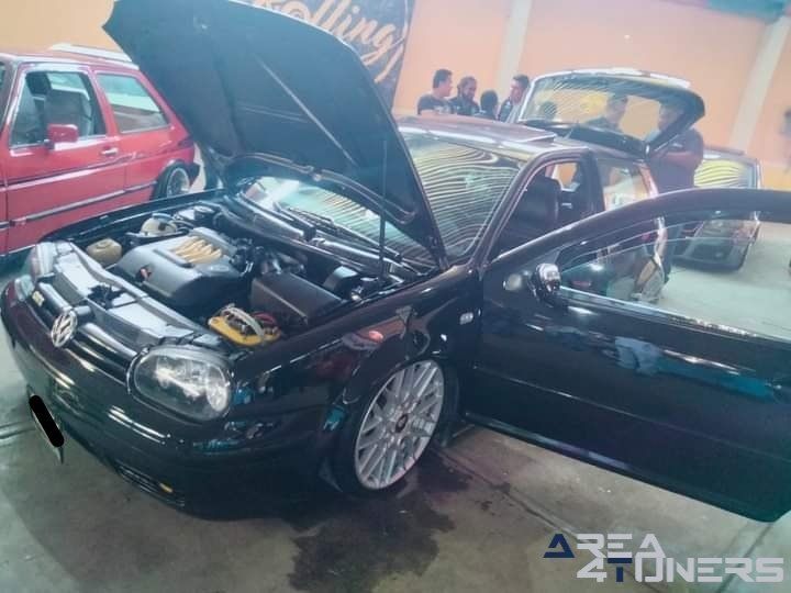 Club Lunatics
Imagen del reportaje de la revista Tuning Area4tuners.es, de la concentración de coches Tuning del año 2022 en Tres Marias, Morelos, México