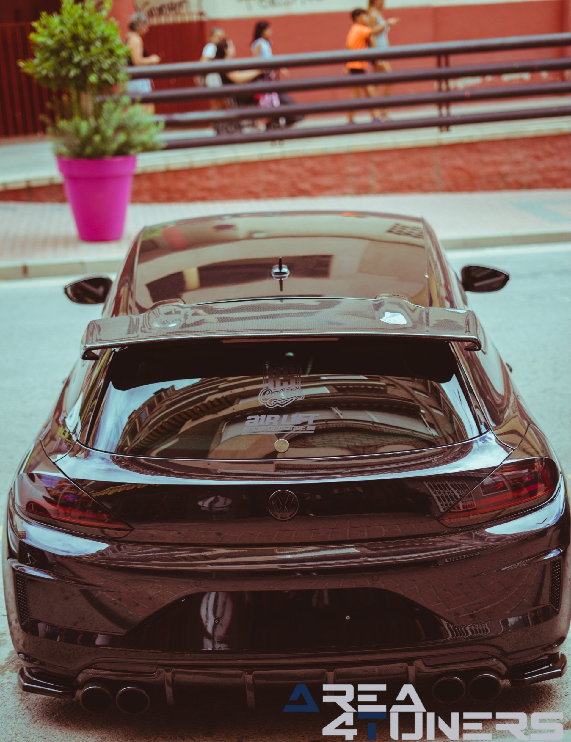 2º Expo Hardest Racing Tuning
Imagen del reportaje de la revista Tuning Area4tuners.es, de la concentración de coches Tuning del año 202 en Abarán, Murcia, España