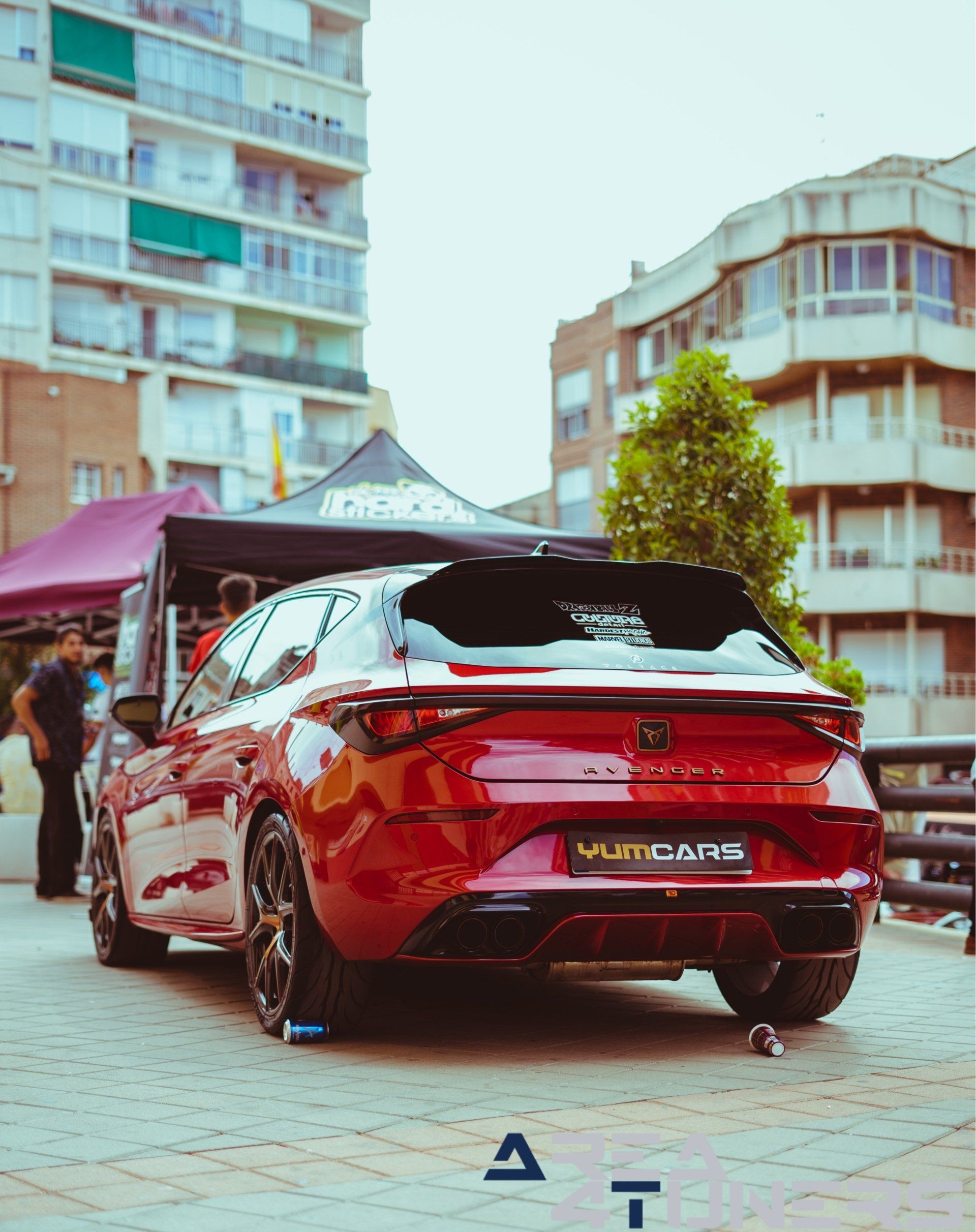 2º Expo Hardest Racing Tuning
Imagen del reportaje de la revista Tuning Area4tuners.es, de la concentración de coches Tuning del año 202 en Abarán, Murcia, España
