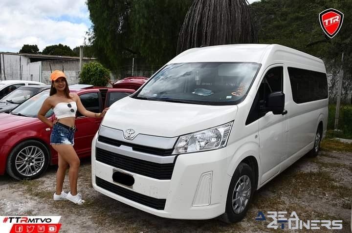1er Aniversario Club Fresas Tehuacan
Imagen del reportaje de la revista Tuning Area4tuners.es, de la concentración de coches Tuning del año 2022 en Tehuacan, Puebla, México