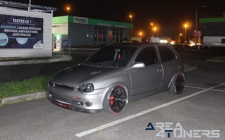 Rasso Hommage Paul Walker
Imagen del reportaje de la revista Tuning Area4tuners.es, de la concentración de coches Tuning del año 2022 en Pontault Combault, Francia