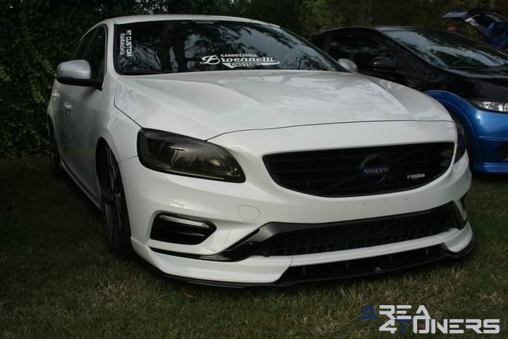 Pezzolo Tuning Day
Imagen del reportaje de la revista Tuning Area4tuners.es, de la concentración de coches Tuning del año 2022 en Pezzolo, Italia