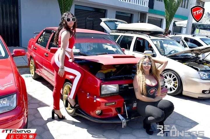 1er Aniversario Club Guerreros
Imagen del reportaje de la revista Tuning Area4tuners.es, de la concentración de coches Tuning del año 2022 en Tlatelulco, México