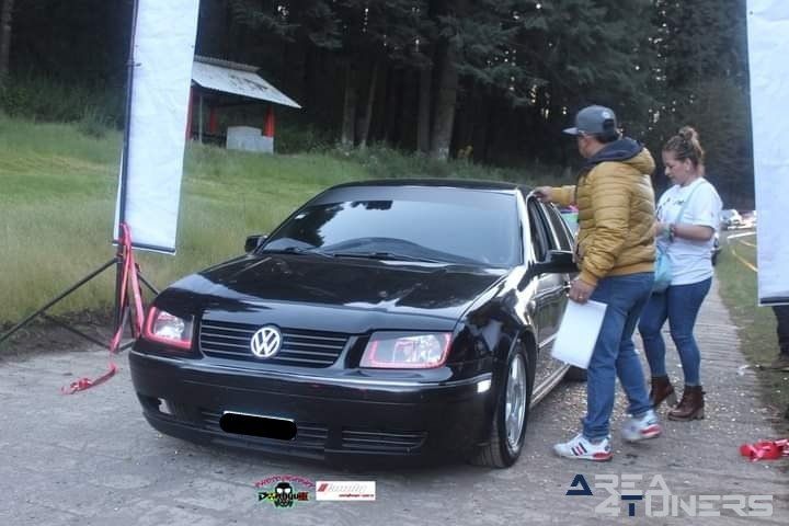 Family Customs Cars 7º Aniversario
Imagen del reportaje de la revista Tuning Area4tuners.es, de la concentración de coches Tuning del año 2022 en Valle Silencio, La Marquesa, México