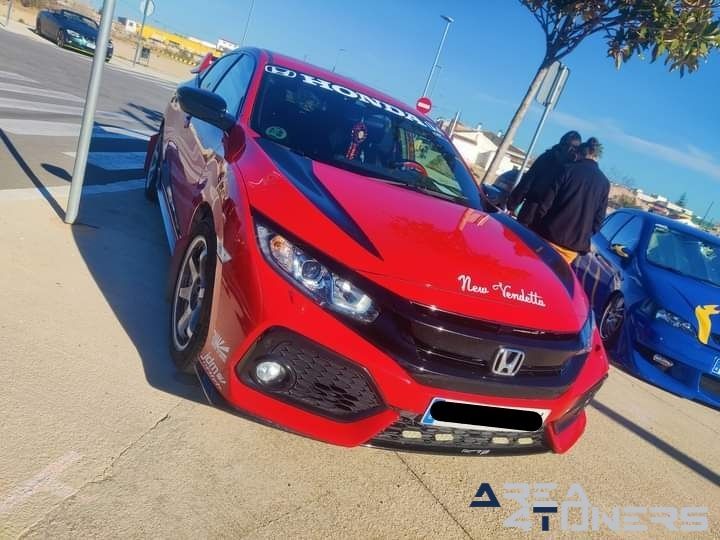 4º The Gold Tuning Show Deltebre
Imagen del reportaje de la revista Tuning Area4tuners.es, de la concentración de coches Tuning del año 2023 en Deltebre, Tarragona, España