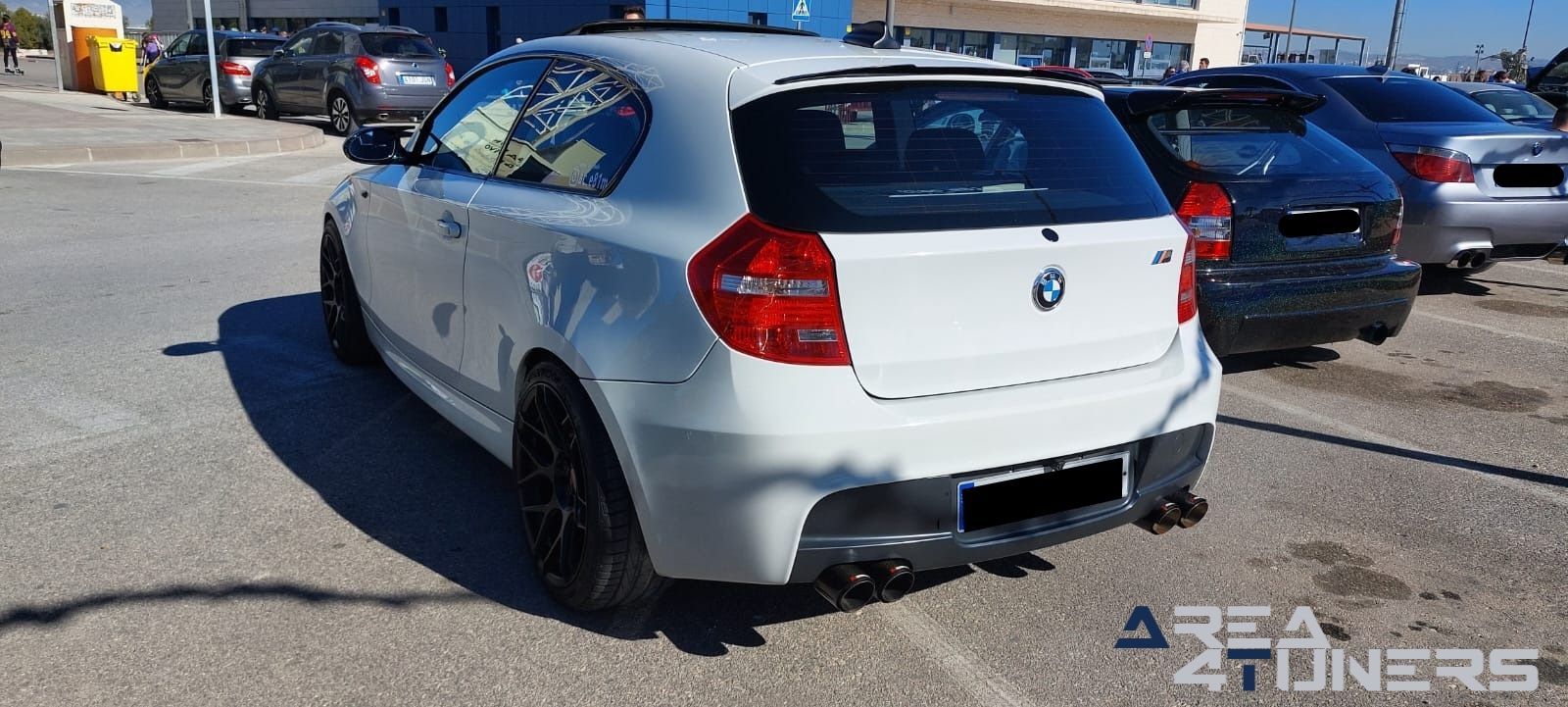 Concentración Benéfica Torre De Cotillas
Imagen del reportaje de la revista Tuning Area4tuners.es, de la concentración de coches Tuning del año 2023 en Torre De Cotillas, Murcia, España