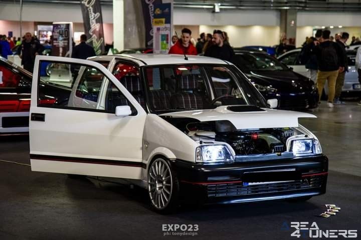 Expo Tuning Torino 2023
Imagen del reportaje de la revista Tuning Area4tuners.es, de la concentración de coches Tuning del año 2023 en Turín, Italia