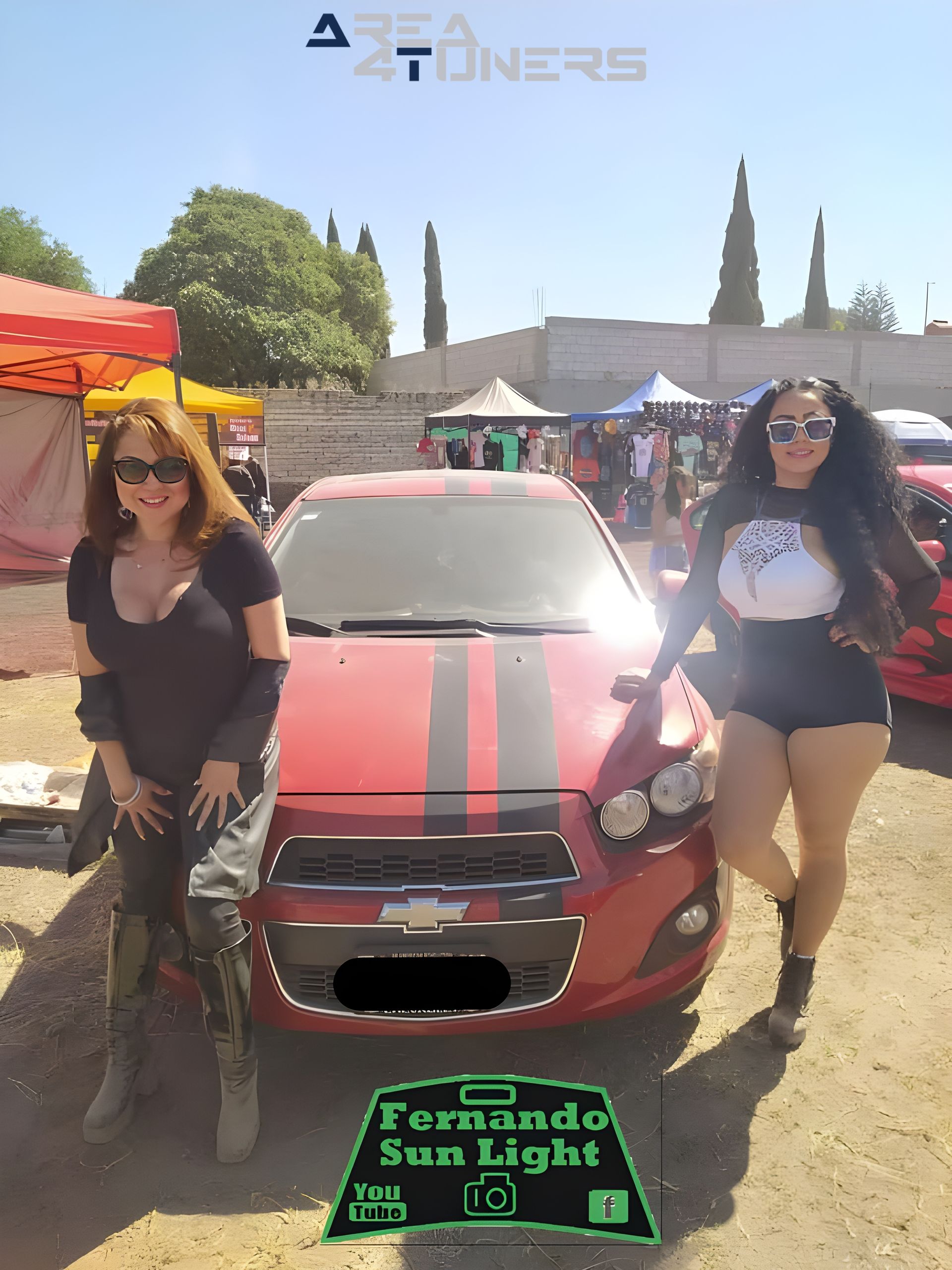 Hermandad Raza Ebria Tecamac 5º Aniversario
Imagen del reportaje de la revista Tuning Area4tuners.es, de la concentración de coches Tuning del año 2023 en Santo Tomás Chiconautla, México D.F., México