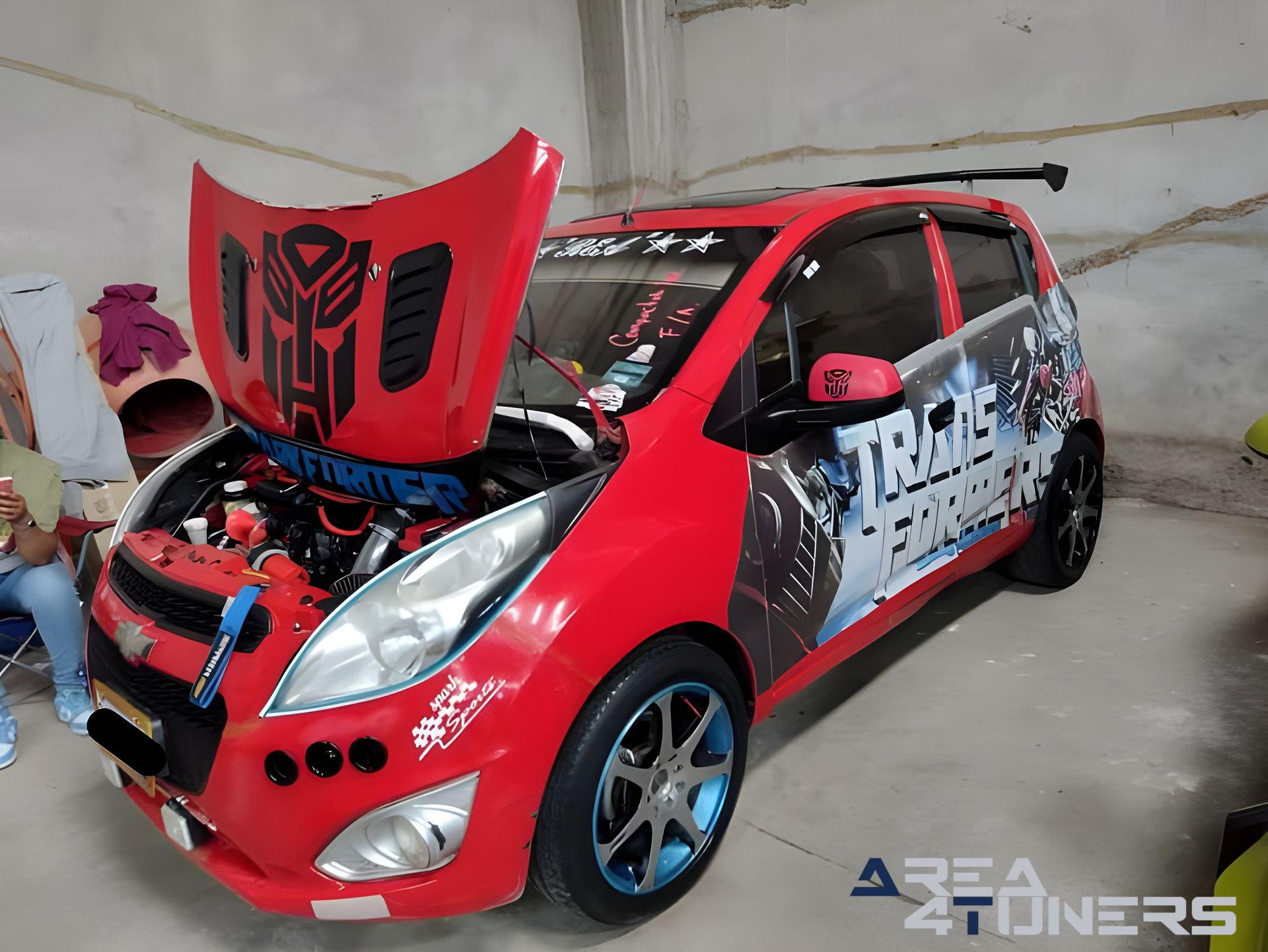 Sport Cars MMP
Imagen del reportaje de la revista Tuning Area4tuners.es, de la concentración de coches Tuning del año 2023 en Manuel Doblado, Guanajuato, México