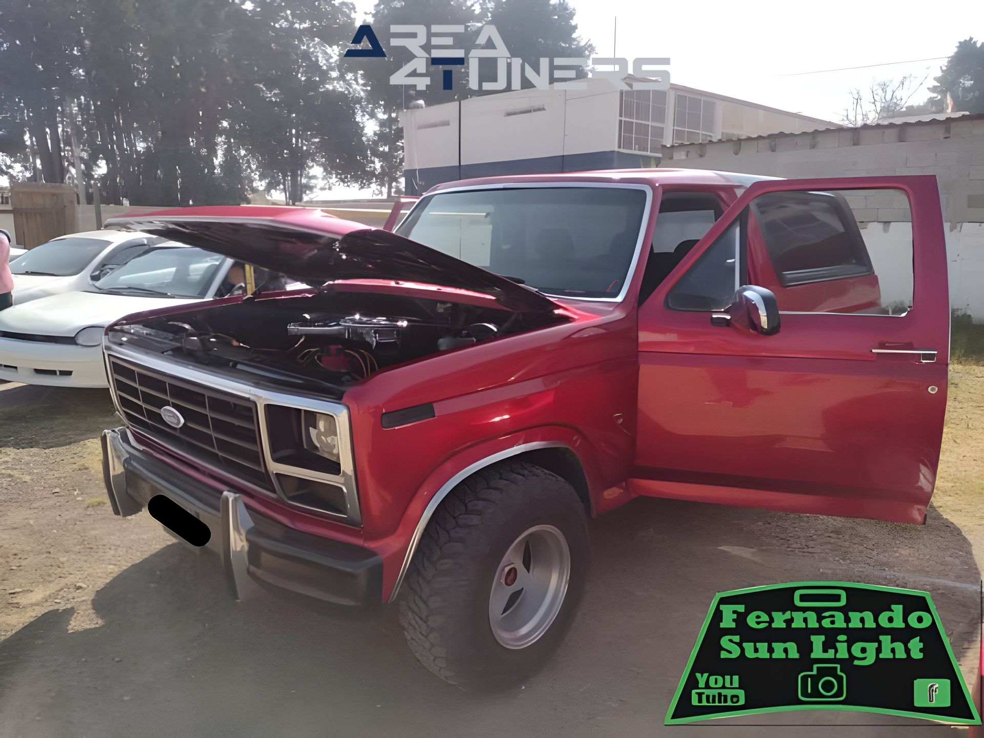 Juguetón 2.0
Imagen del reportaje de la revista Tuning Area4tuners.es, de la concentración de coches Tuning del año 2023 en Cahuacan, México D.F., México