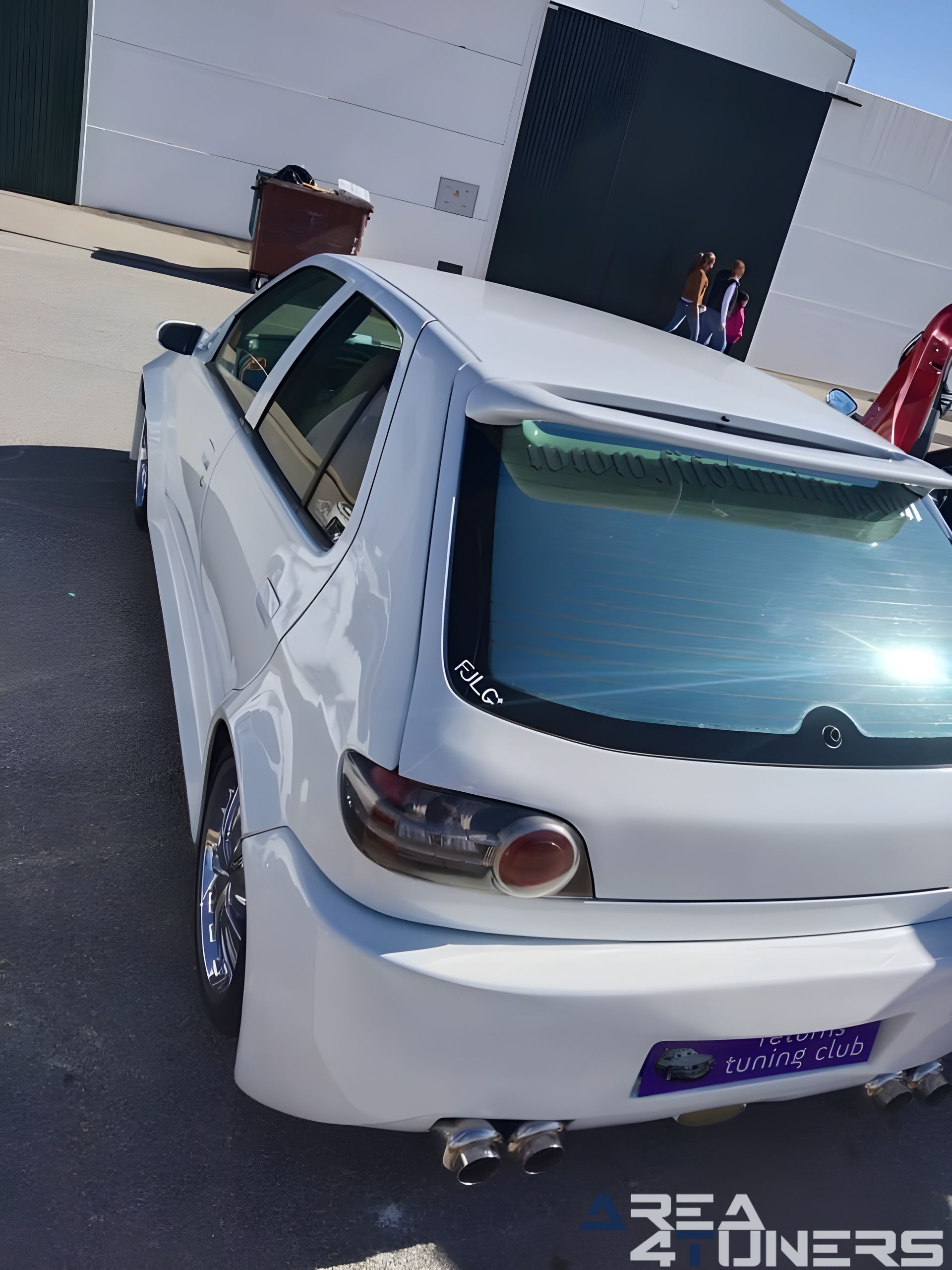 12+1 Concentración Tuning Azuaga
Imagen del reportaje de la revista Tuning Area4tuners.es, de la concentración de coches Tuning del año 2023 en Azuaga, Badajoz, España