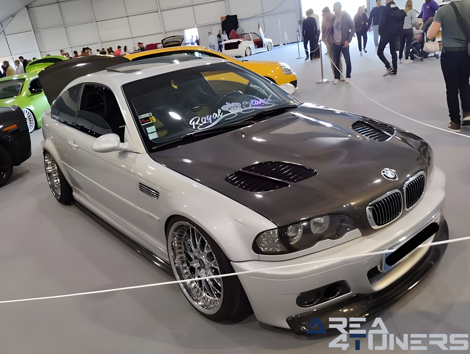 Saumur Motor Show 2023
Imagen del reportaje de la revista Tuning Area4tuners.es, de la concentración de coches Tuning del año 2023 en Saumur, Francia