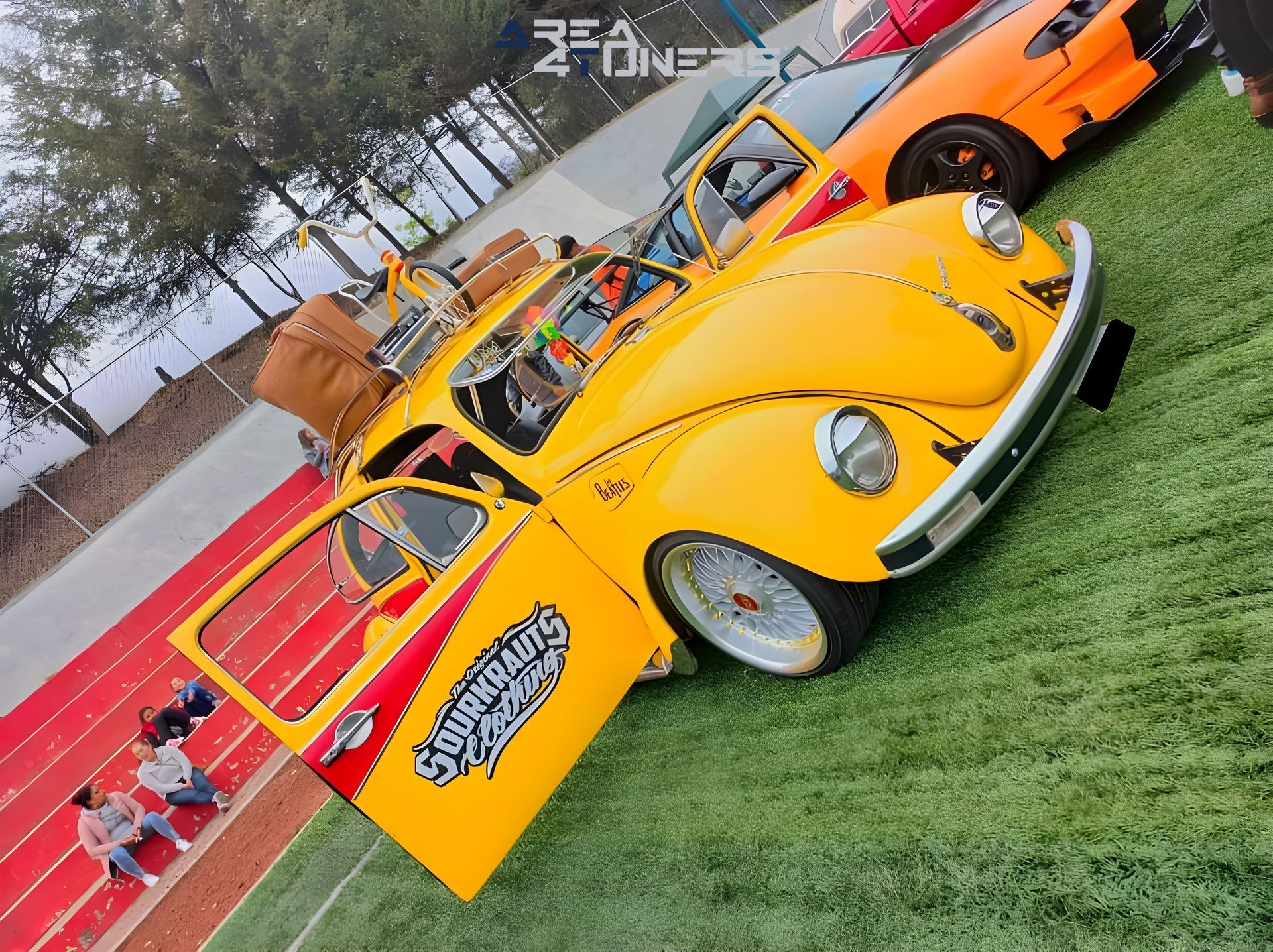 Tetela Fest 1
Imagen del reportaje de la revista Tuning Area4tuners.es, de la concentración de coches Tuning del año 2023 en Tetela De Ocampo, Puebla, México