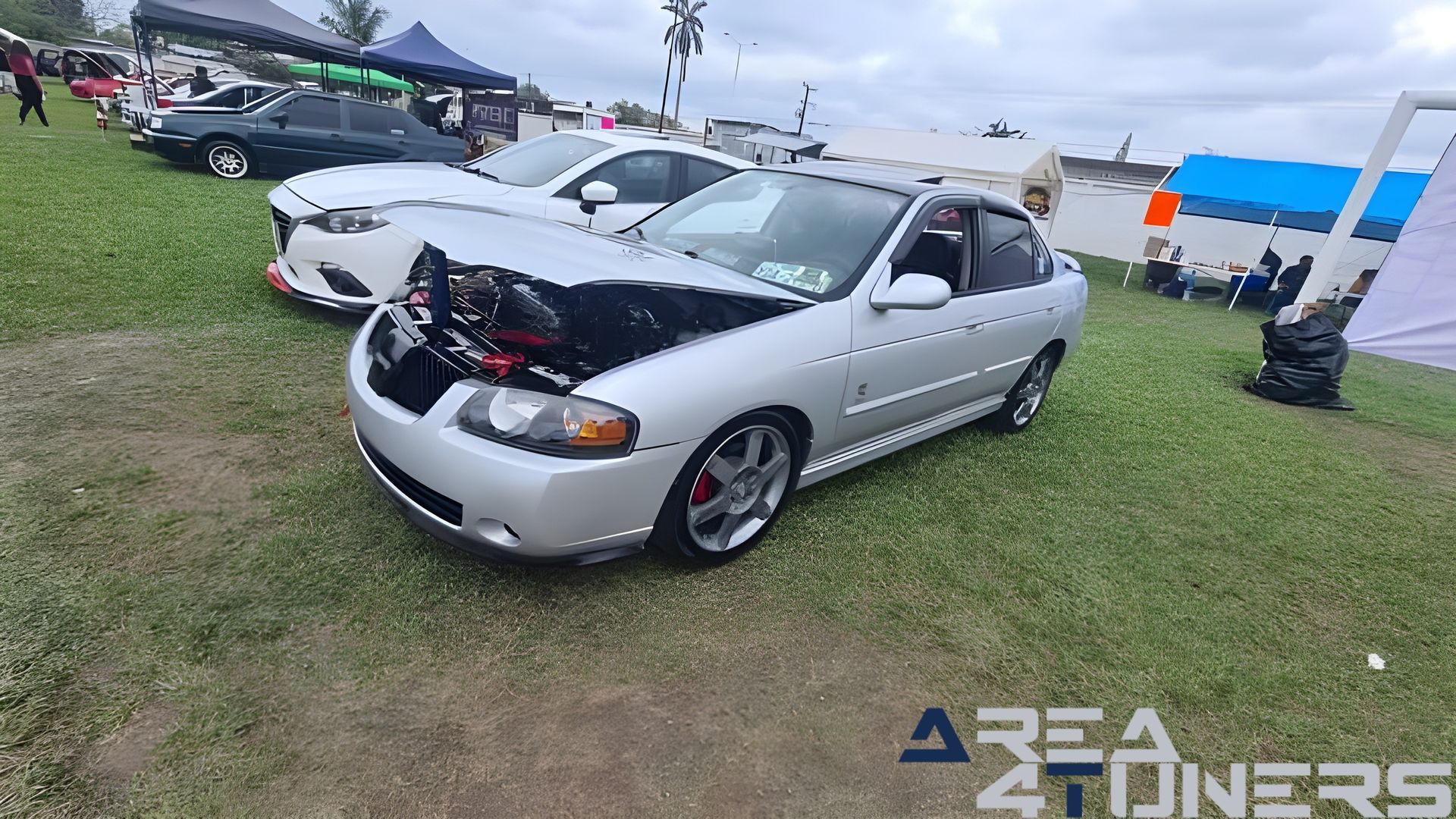 Old School Tuxpan
Imagen del reportaje de la revista Tuning Area4tuners.es, de la concentración de coches Tuning del año 2023 en Tuxpan, Veracruz, México