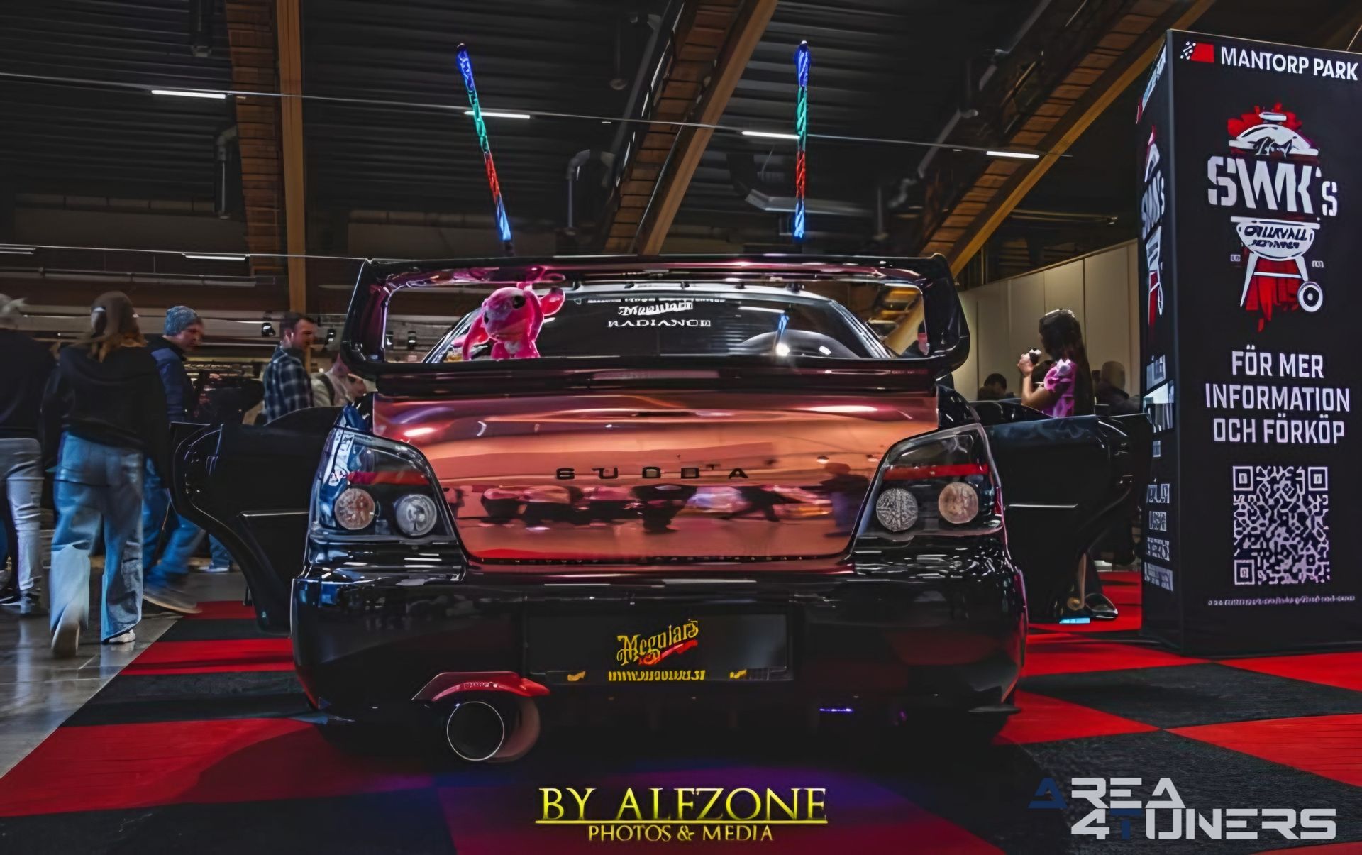 Elmia Custom Motor Show
Imagen del reportaje de la revista Tuning Area4tuners.es, de la concentración de coches Tuning del año 2023 en Jönköping, Suecia