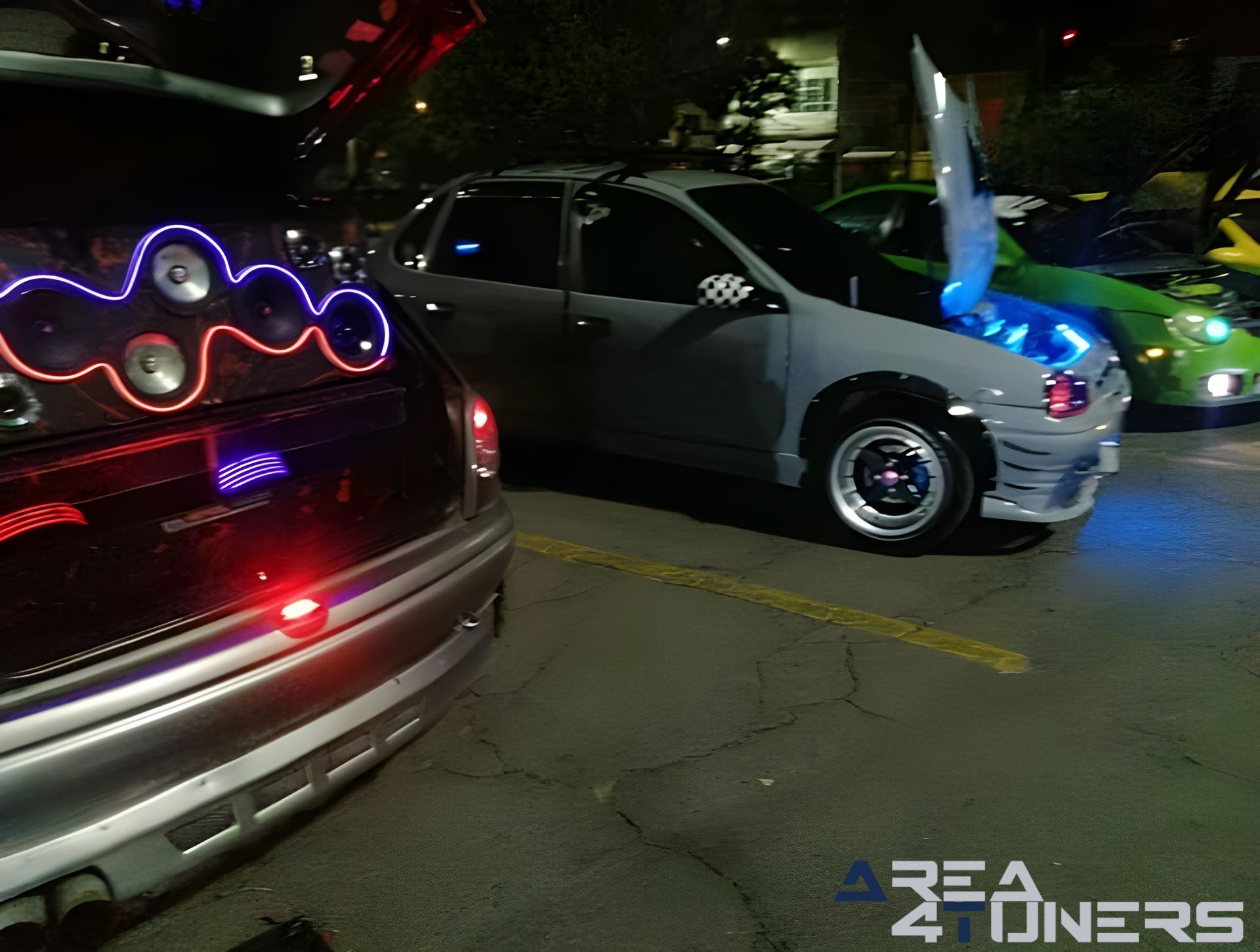 Toxicars Club Fieles Apoyo Nicolás Hernández
Imagen del reportaje de la revista Tuning Area4tuners.es, de la concentración de coches Tuning del año 2023 en Línea, México