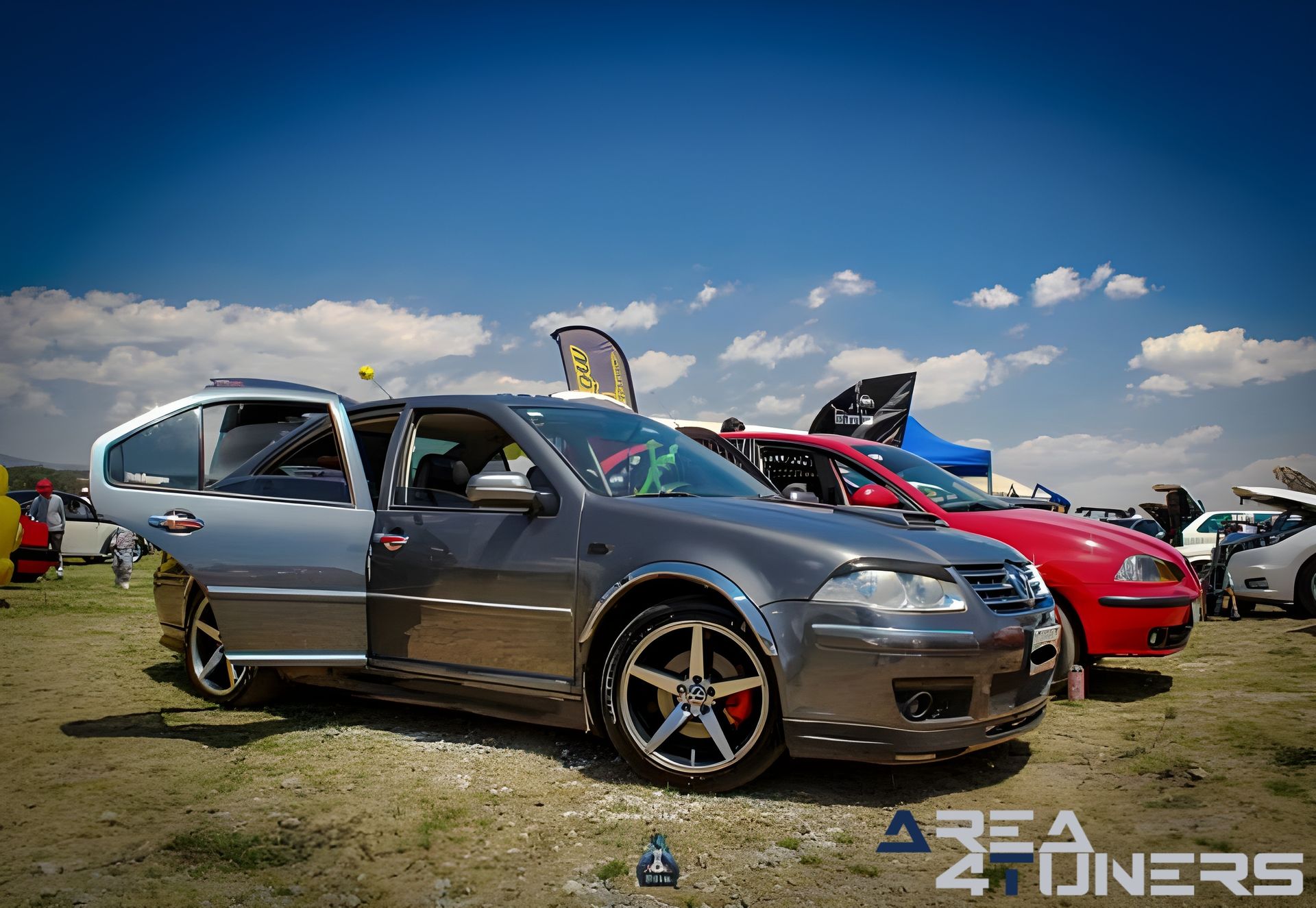 Club Up Toluca
Imagen del reportaje de la revista Tuning Area4tuners.es, de la concentración de coches Tuning del año 2023 en Toluca, México