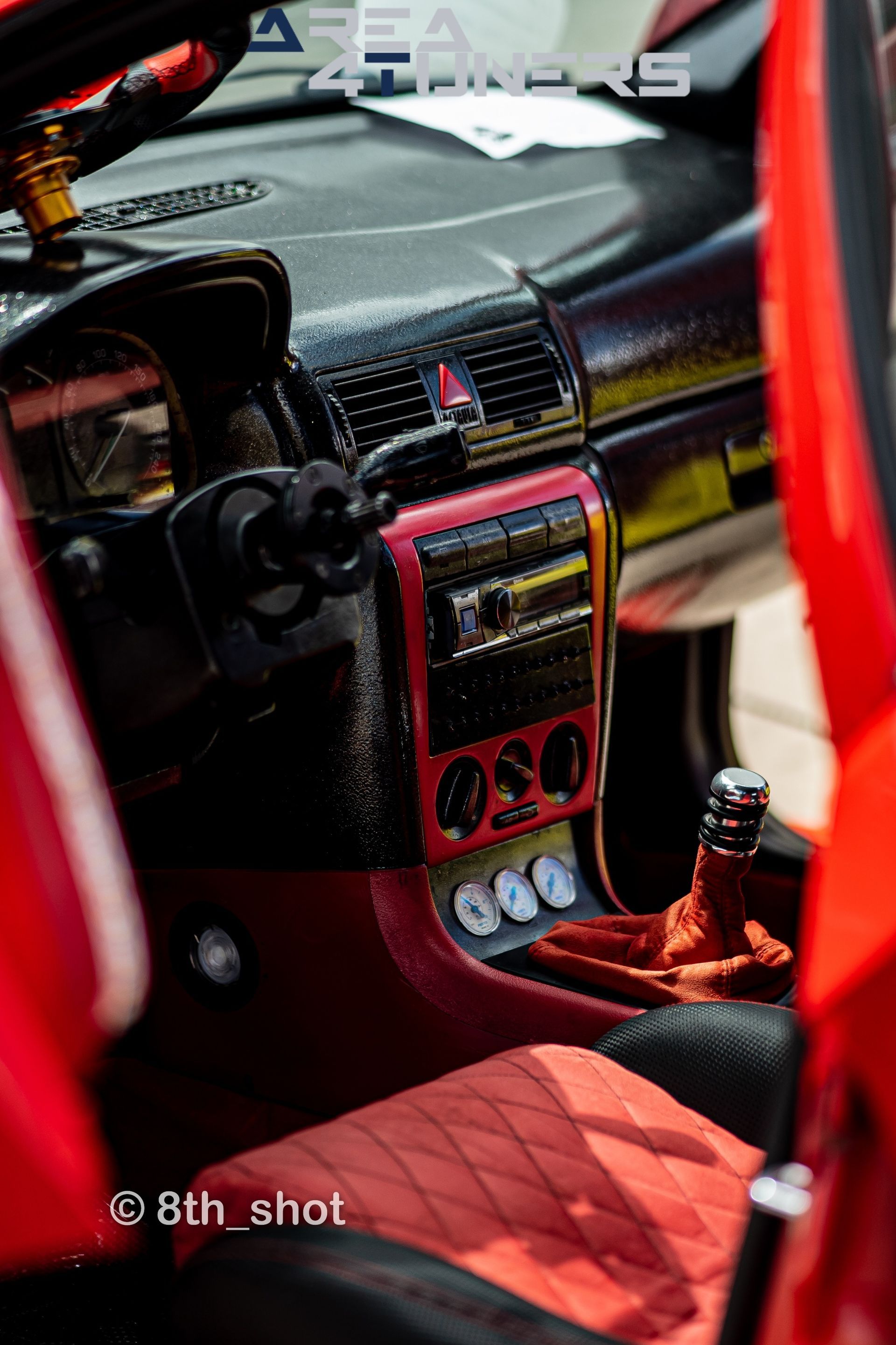 2a Concentración Tuning Valsaracing
Imagen del reportaje de la revista Tuning Area4tuners.es, de la concentración de coches Tuning del año 2023 en Villares De La reina, Salamanca, España