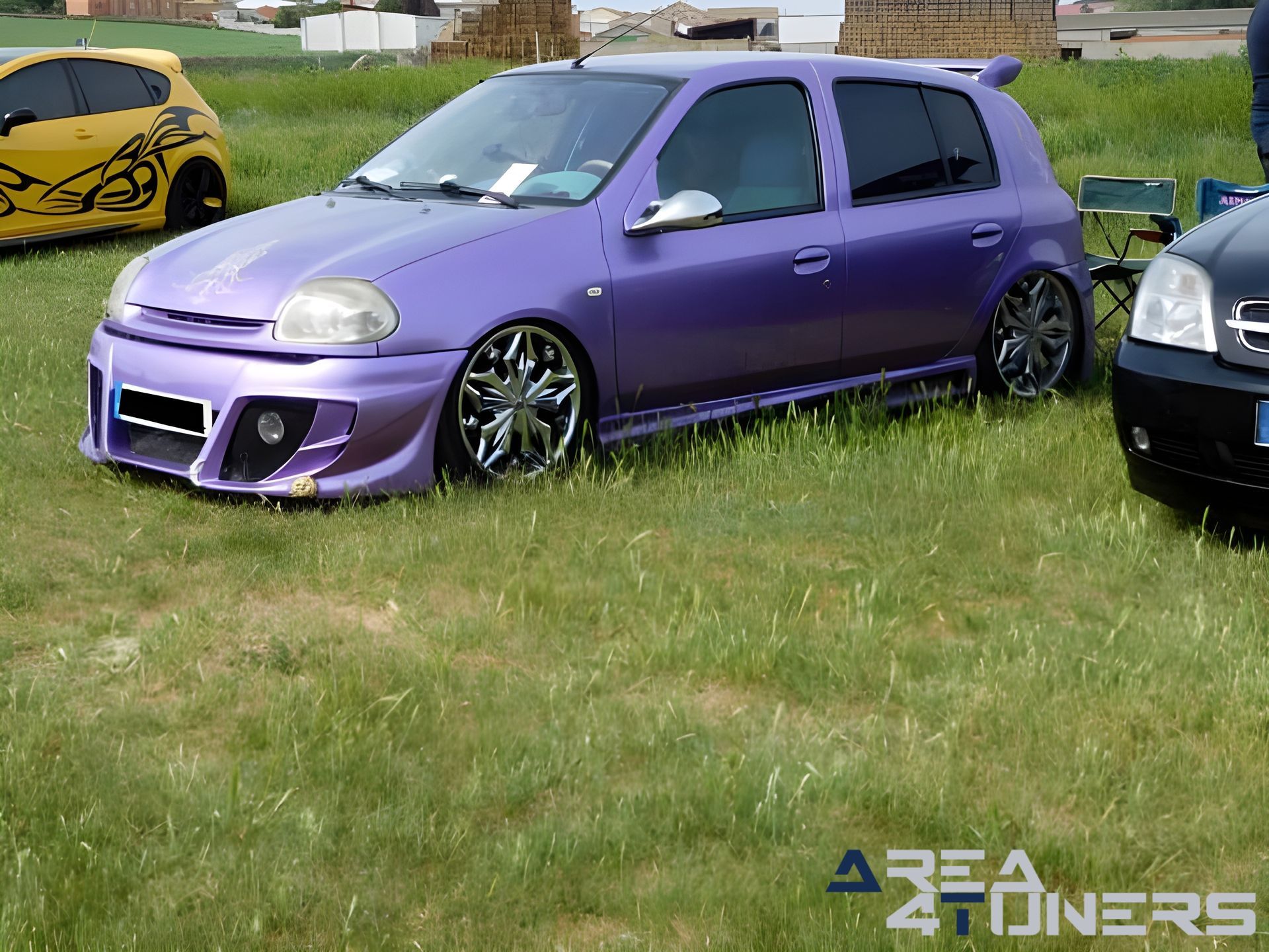 Serpituning 2023
Imagen del reportaje de la revista Tuning Area4tuners.es, de la concentración de coches Tuning del año 2023 en Villavaquerín, Valladolid, España