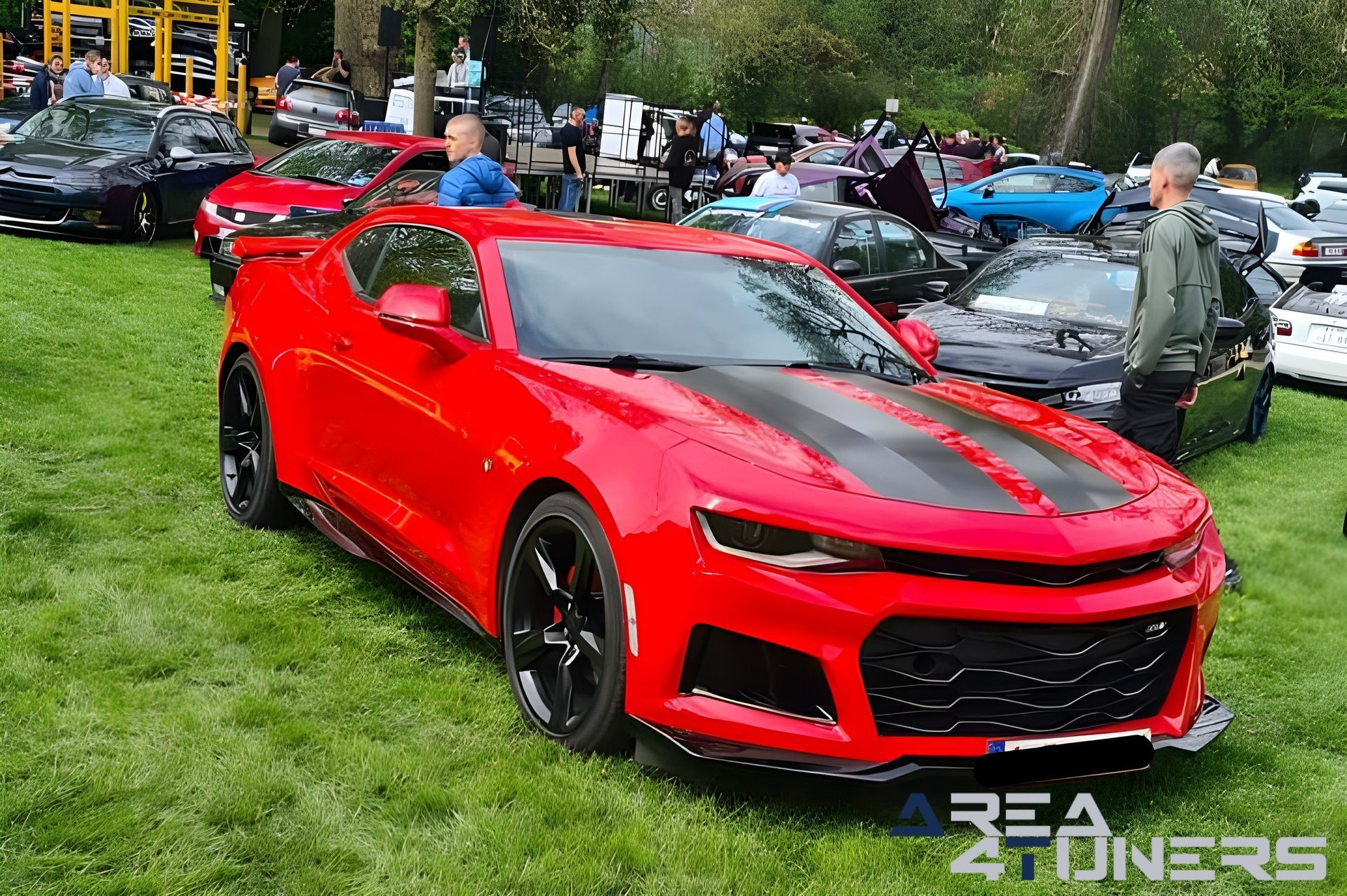 Full Concept Car 2023
Imagen del reportaje de la revista Tuning Area4tuners.es, de la concentración de coches Tuning del año 2023 en Soignies Bélgica