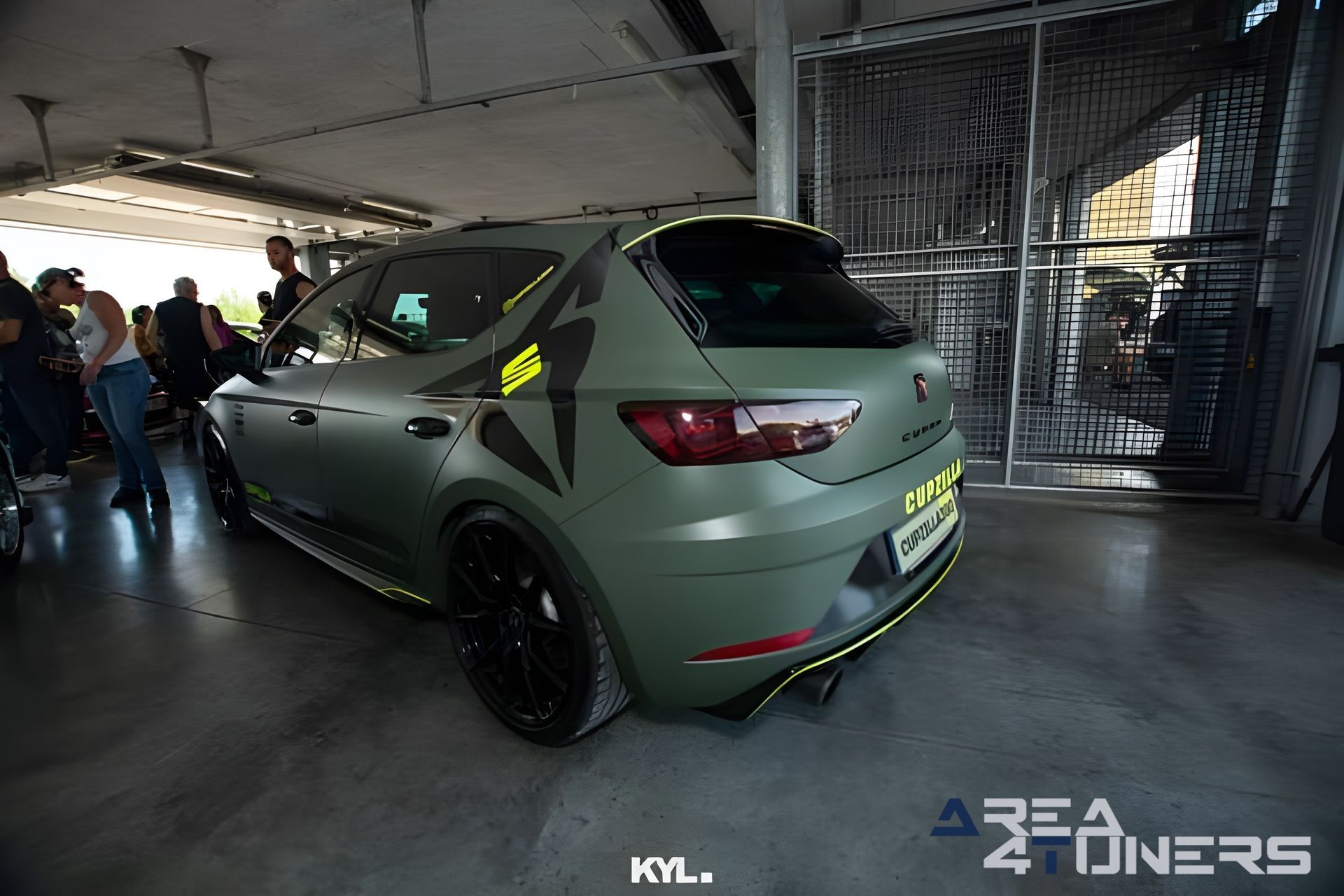 Nogaro Motor Show 2023
Imagen del reportaje de la revista Tuning Area4tuners.es, de la concentración de coches Tuning del año 2023 en Nogaro Francia