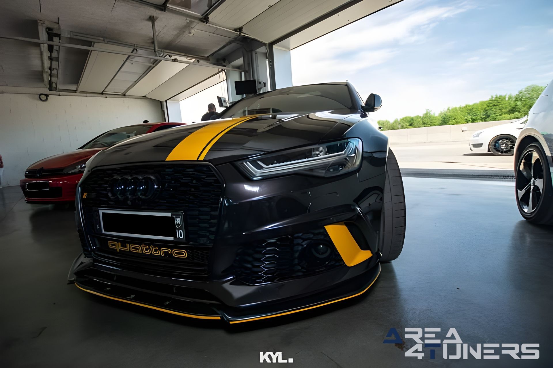 Nogaro Motor Show 2023
Imagen del reportaje de la revista Tuning Area4tuners.es, de la concentración de coches Tuning del año 2023 en Nogaro Francia