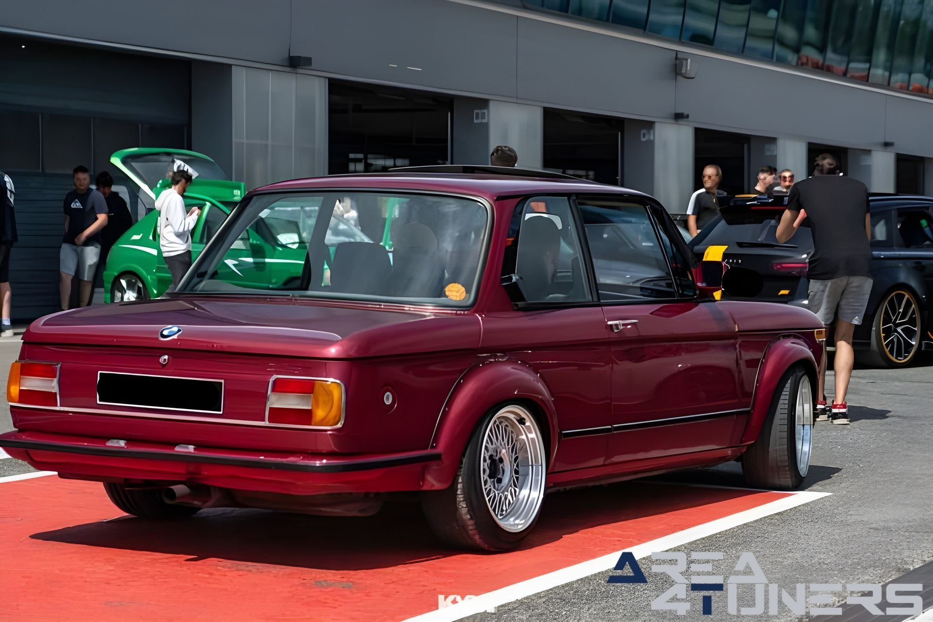 Nogaro Motor Show 2023
Imagen del reportaje de la revista Tuning Area4tuners.es, de la concentración de coches Tuning del año 2023 en Nogaro Francia