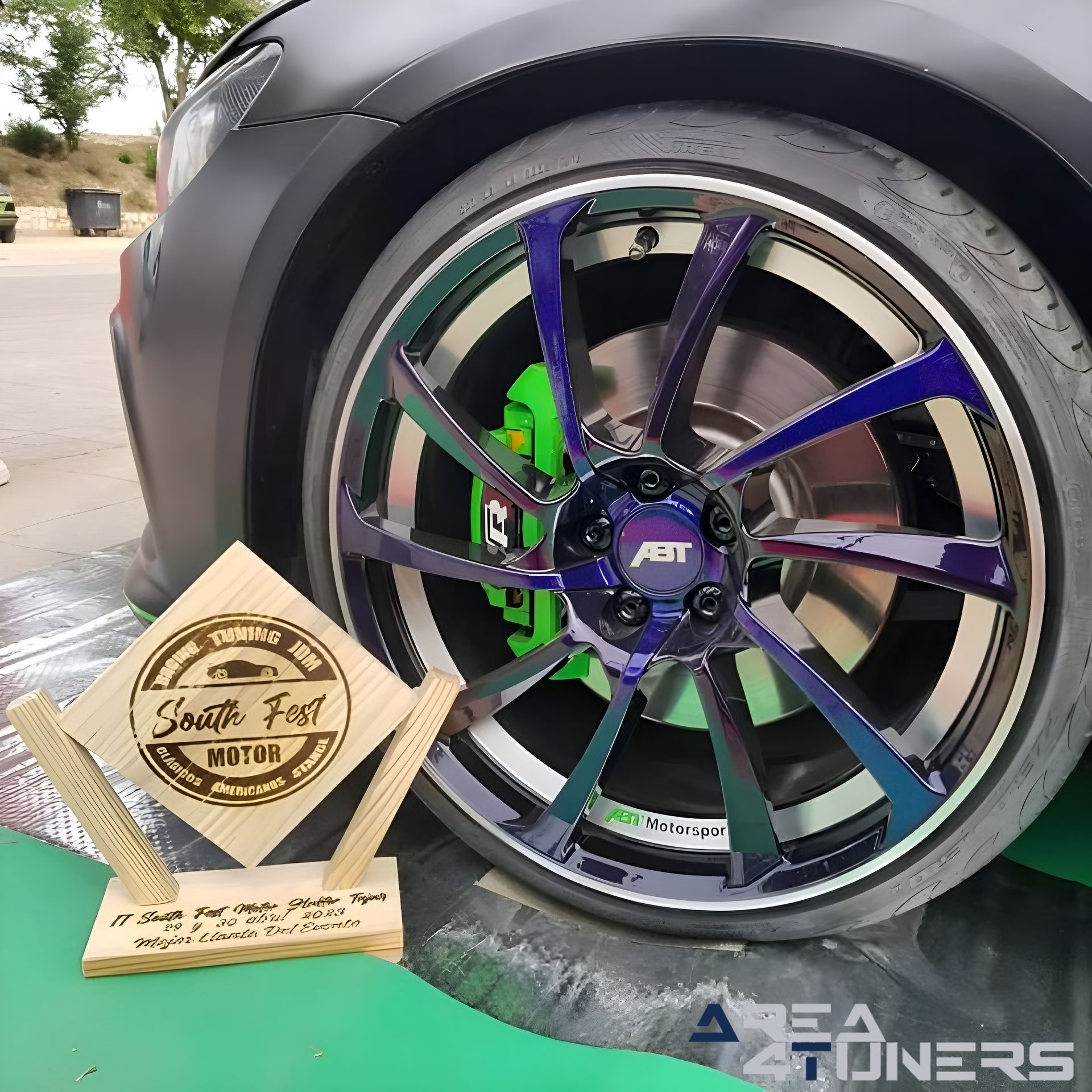 2º South Fest Motor
Imagen del reportaje de la revista Tuning Area4tuners.es, de la concentración de coches Tuning del año 2023 en Huetor Tájar, Granada, España