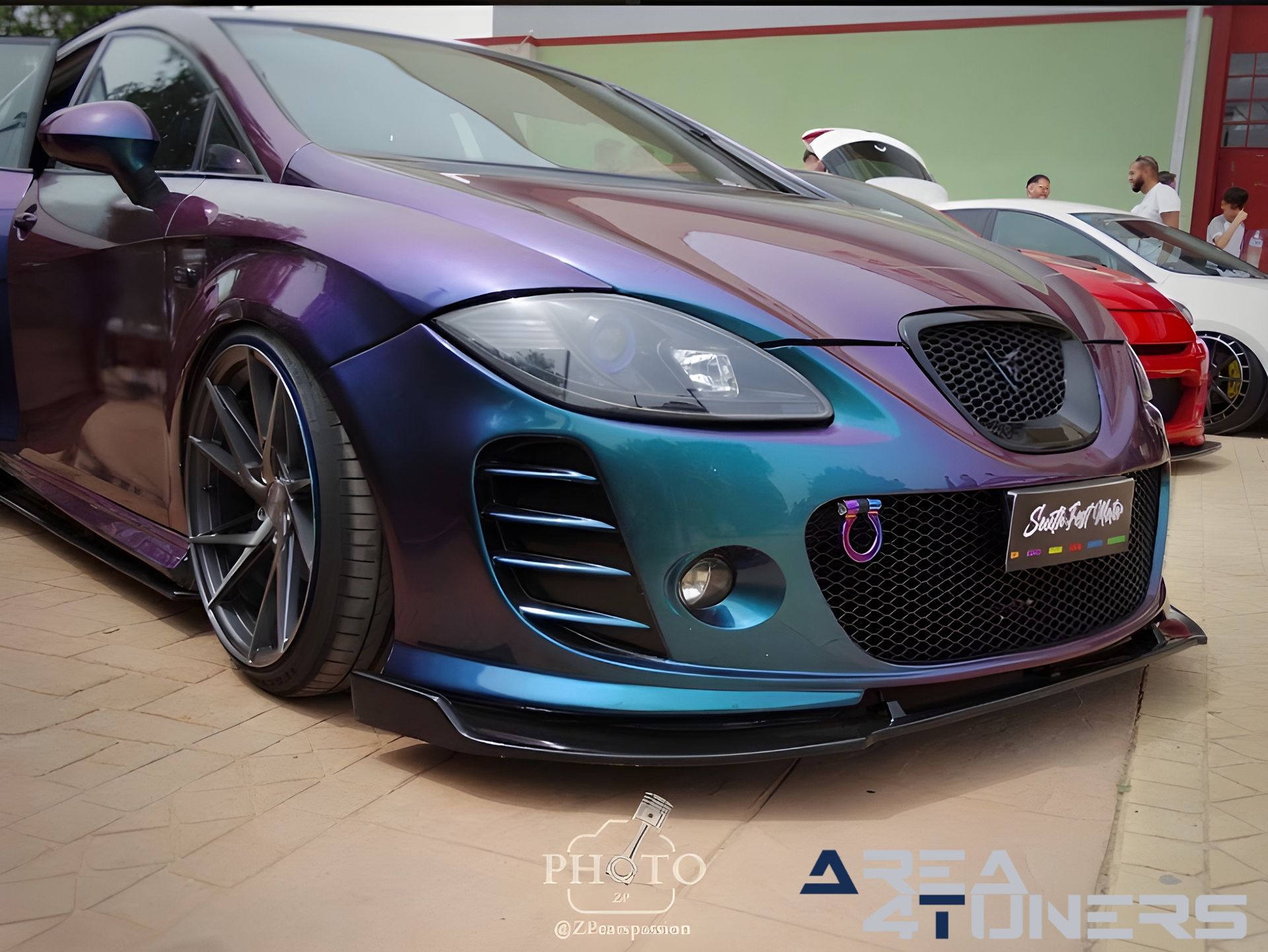 2º South Fest Motor
Imagen del reportaje de la revista Tuning Area4tuners.es, de la concentración de coches Tuning del año 2023 en Huetor Tájar, Granada, España