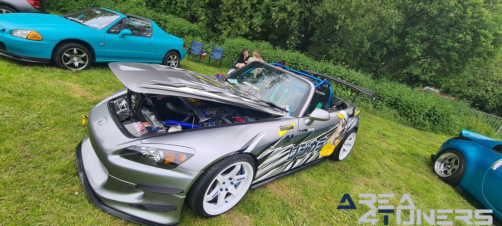 Harnes Tuning Club 20eme Meeting
Imagen del reportaje de la revista Tuning Area4tuners.es, de la concentración de coches Tuning del año 2023 en Harnes, Francia