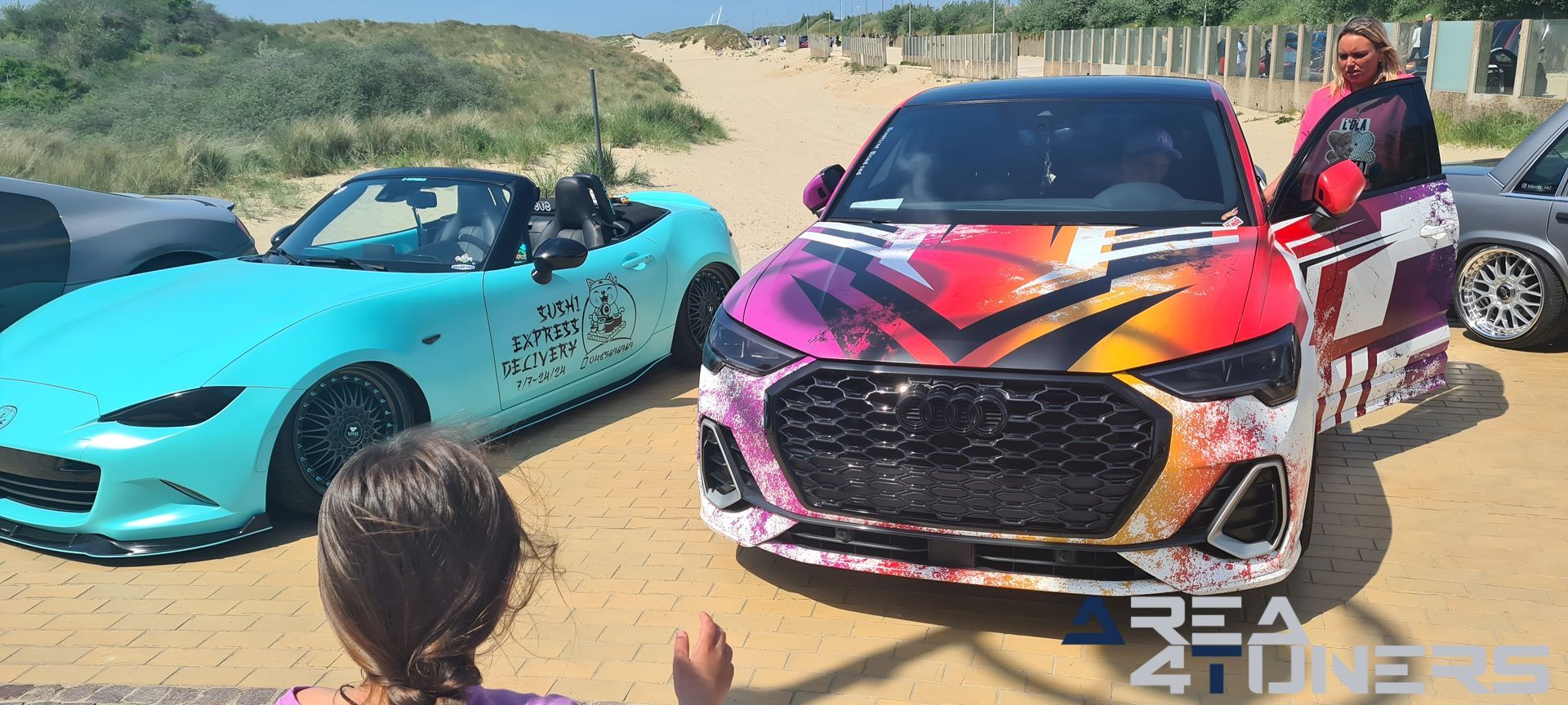 Sea Side Car Show 2023
Imagen del reportaje de la revista Tuning Area4tuners.es, de la concentración de coches Tuning del año 2023 en Zeebrugge, Brujas, Bélgica