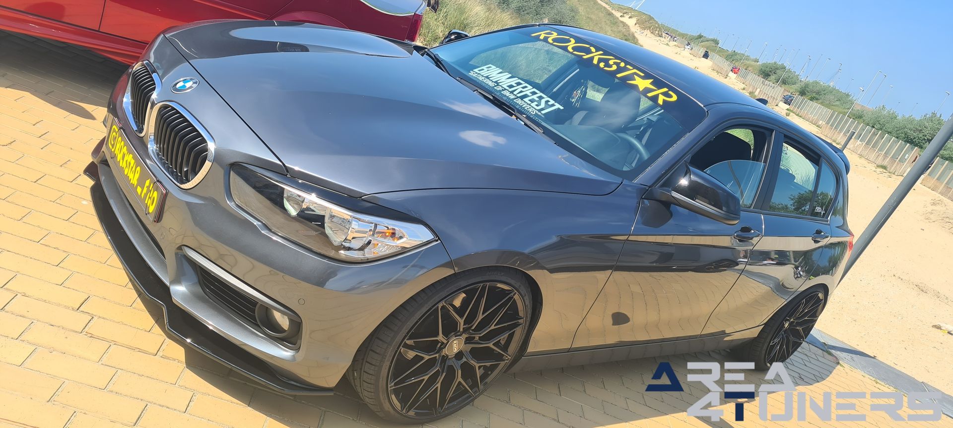 Sea Side Car Show 2023
Imagen del reportaje de la revista Tuning Area4tuners.es, de la concentración de coches Tuning del año 2023 en Zeebrugge, Brujas, Bélgica