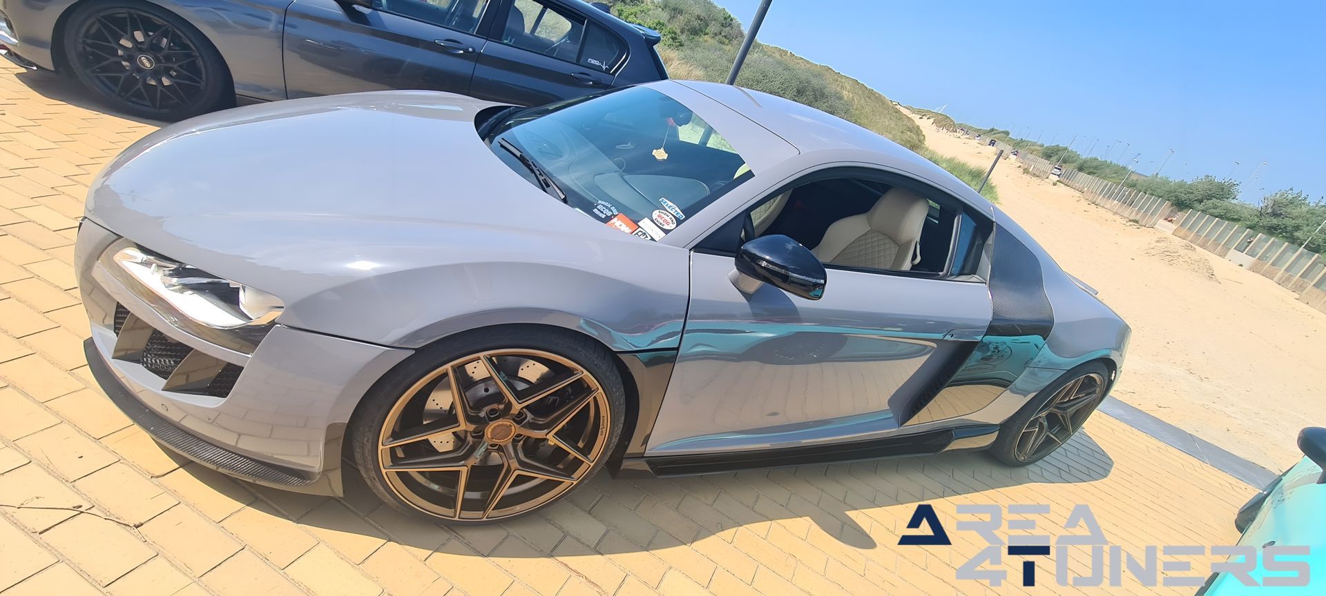 Sea Side Car Show 2023
Imagen del reportaje de la revista Tuning Area4tuners.es, de la concentración de coches Tuning del año 2023 en Zeebrugge, Brujas, Bélgica